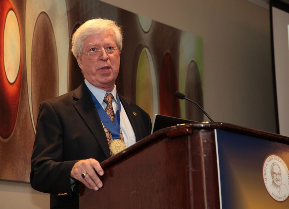 Dr. George Siber Receives Gold Medal