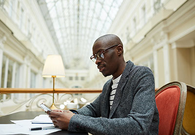 How to Start a Business in 2025 (Getting Started Guide)