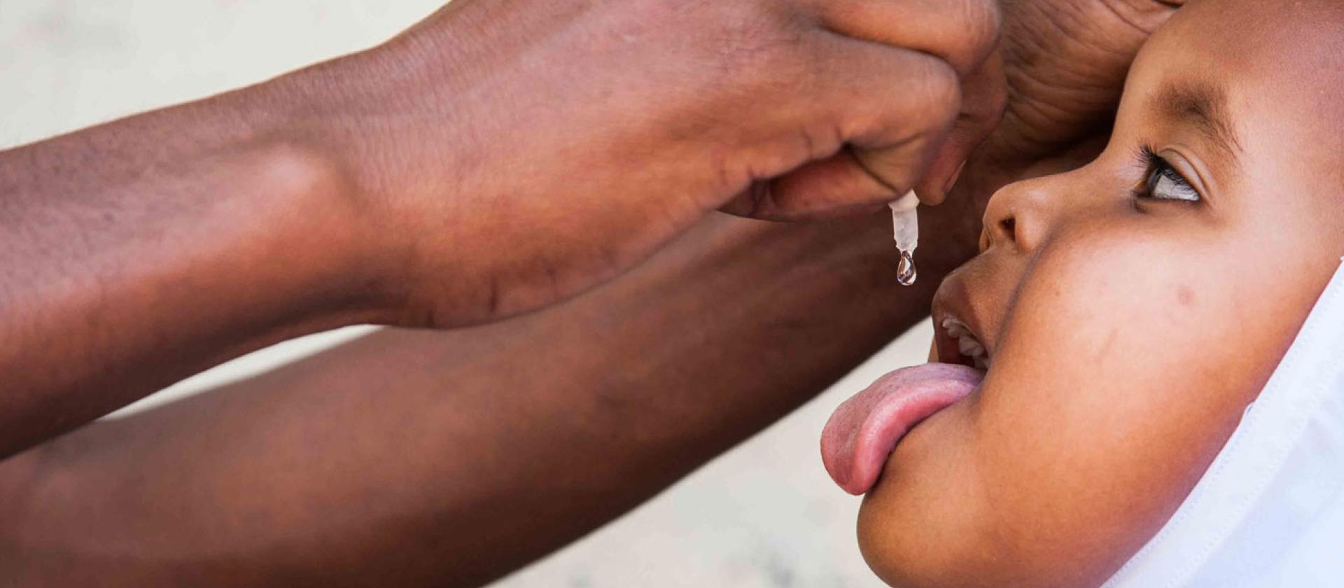 Cholera vaccination campaign in Somalia. Somalia is one of several countries which has seen a resurgence of cholera this year. UNICEF/UNI155431/Ohanesian